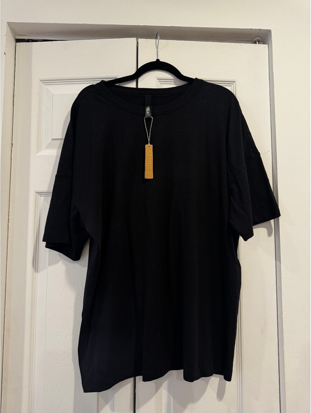 SKIMS Mens Lounge Jersey T-Shirt Obsidian — Size M